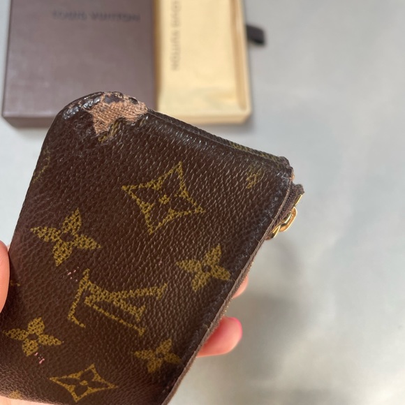 Authentic Louis Vuitton key and card holder - Picture 2 of 4